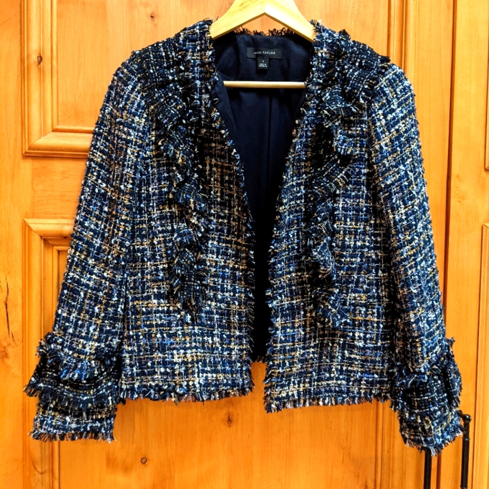 Ann Taylor Boucle Blazer Size 2
